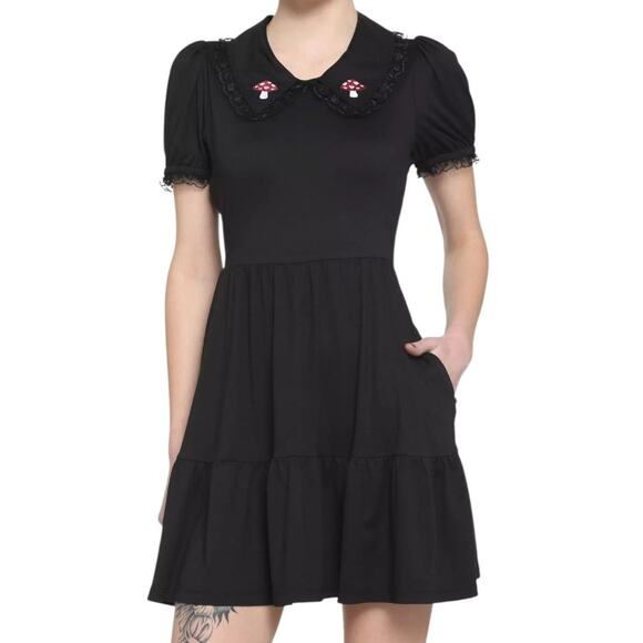 Hot Topic Black Mushroom Babydoll Mini Dress S Lace Collar Tiered Party - Picture 2 of 13